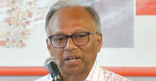 বিকৃত ইতিহাস ছুড়ে ফেলে মুসলমানদের নতুন গৌরবময় ইতিহাস রচনার আহ্বান